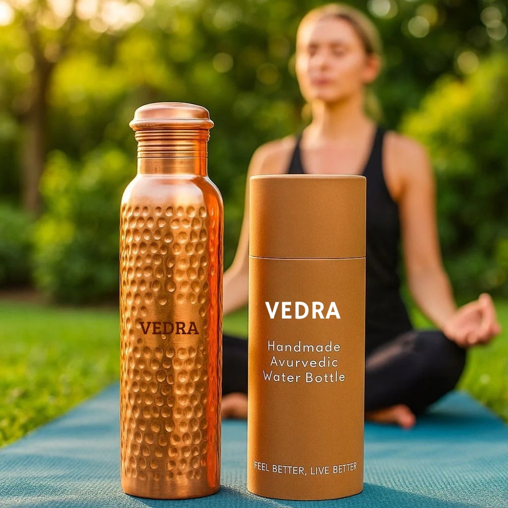 HÅNDLAGET AYURVEDISK VANNFLASKE I KOBBER